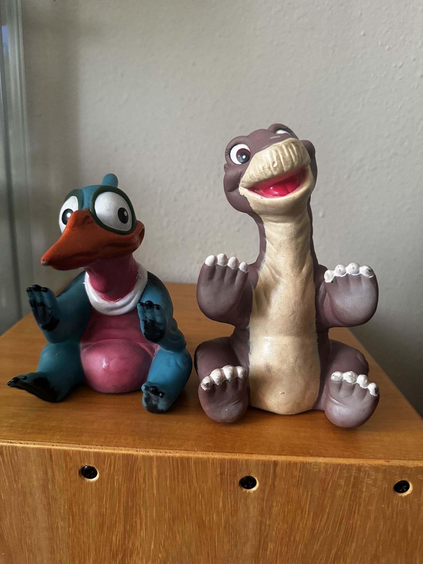 Vintage 1988 The Land Before Time Littlefoot Dinosaur Pizza Hut Hand Puppet Lot.