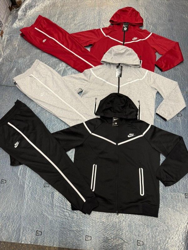 Nike Tech Set All Sizes Available