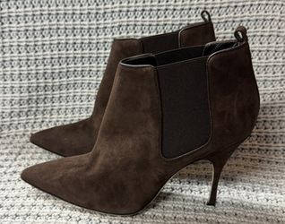 Manolo Blahnik Dildi Brown Suede Ankle Boots Size 6,5