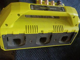 Ryobi ONE+ Supercharger Multi-Bay Battery Charger