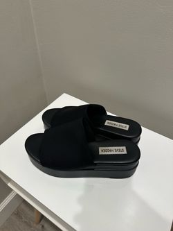 Black Platform Steve Maddens