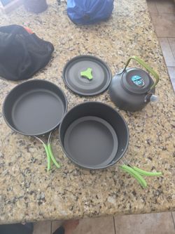 Backpacking/ camping pot pan and teapot to heat water