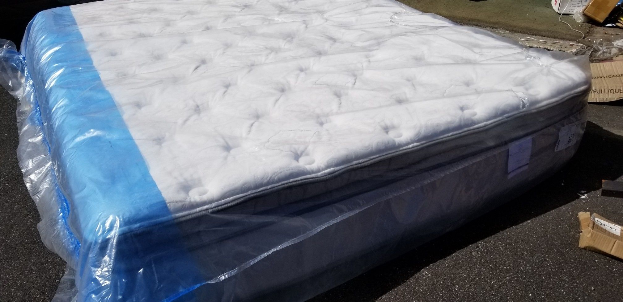 Sterling pillowtop Mattress