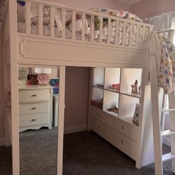 Pottery Barn Ava Regency Bed