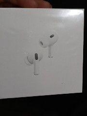 Sealed AirPods Pro 2 USB C With Noise Cancellation Headsets