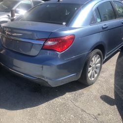 Chrysler 200 Parts