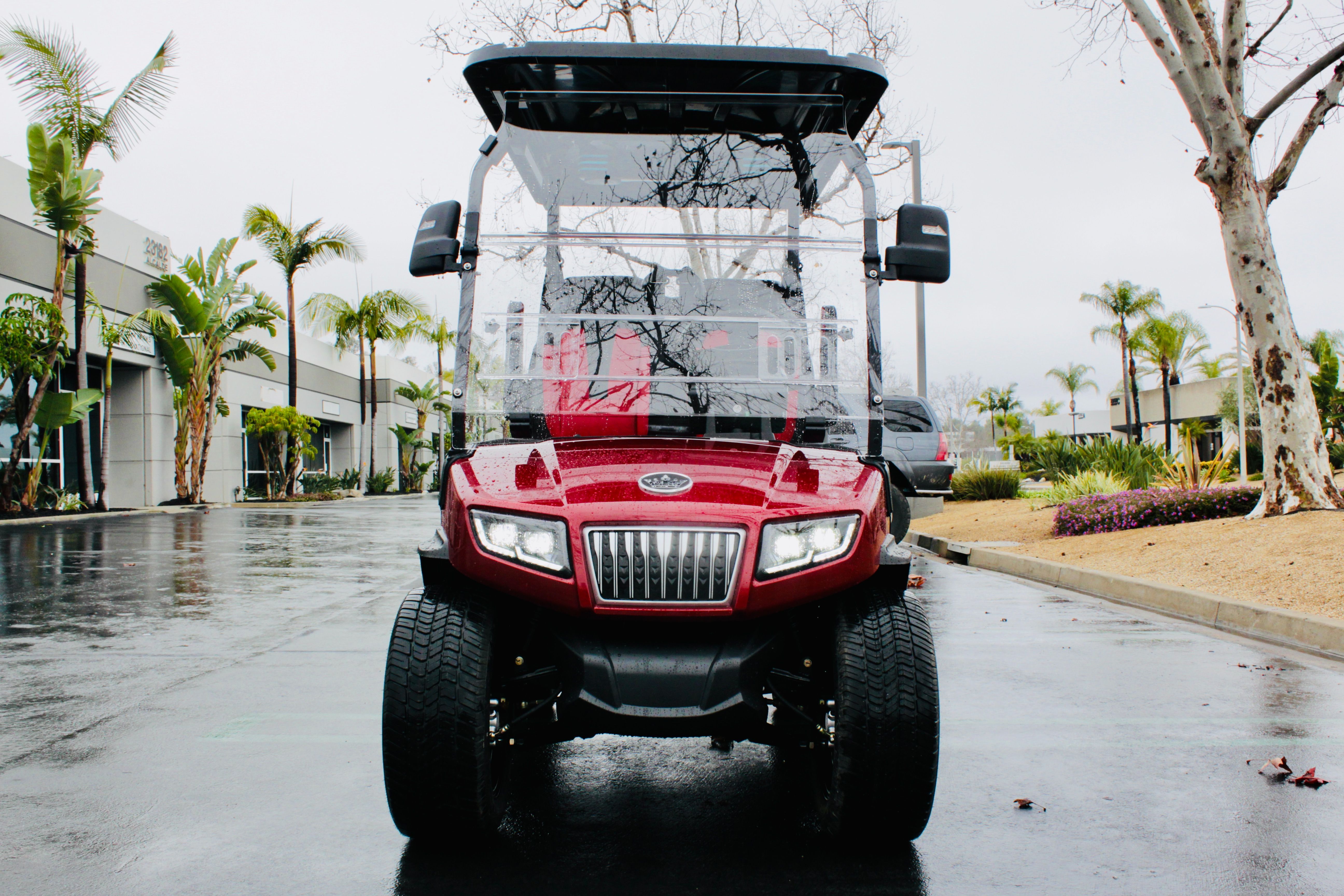 2025 Evolution Maverick 4 in Flamenco Red