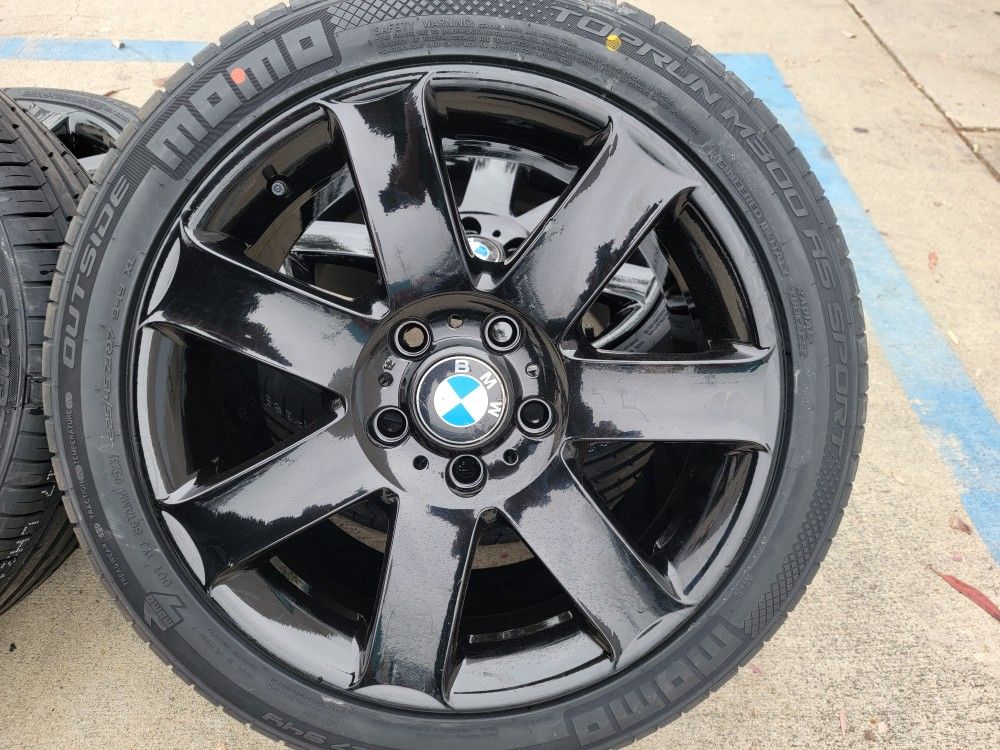 ORIGINAL 17" BMW 325i Glossy Black Wheels With New Tires (E46 Body)