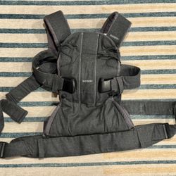 Baby Bjorn Baby Carrier One