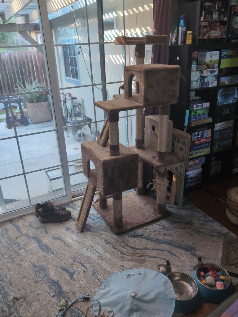 Cat Tree