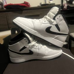 Air Jordan 1 Mid 6.5