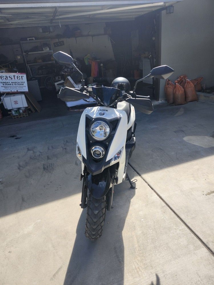 2023 Lance Cabo 50