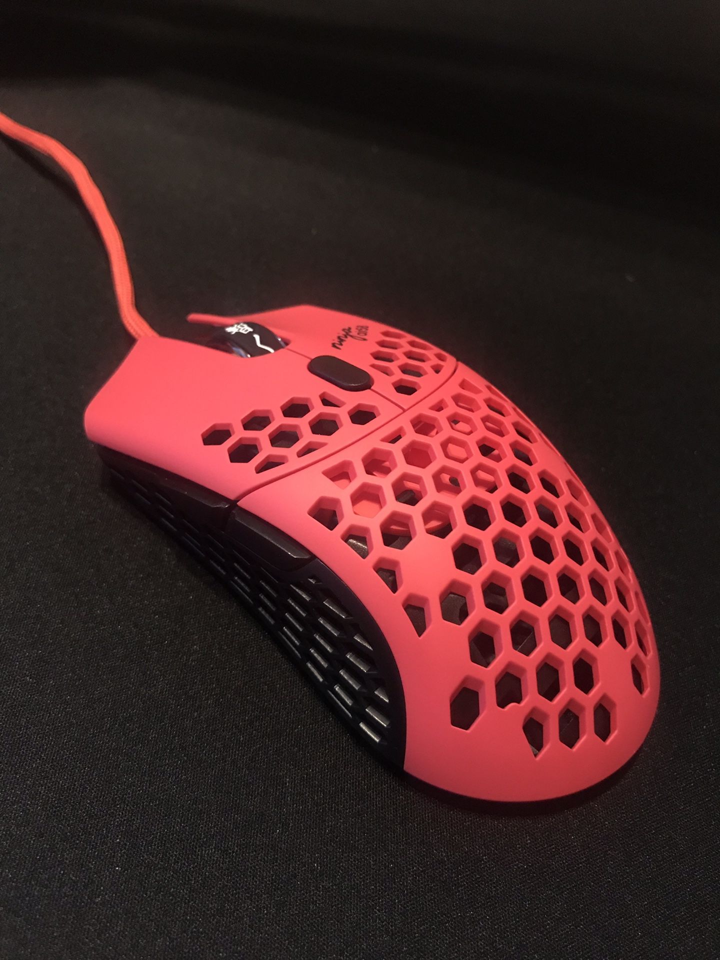 Finalmouse Ninja Air58 Cherry Blossom Red