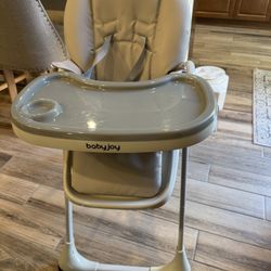 Baby high Chair Tan 