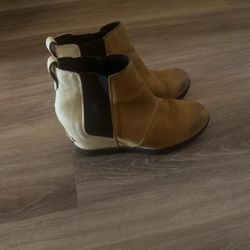 Sorel Wedge Boots