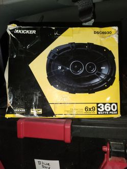 KICKER 6X9 SPEAKERS - 1 PAIR