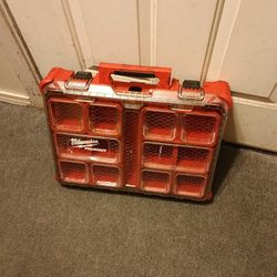 Milwaukee Packout 19" X 14" X 4" $:40 Firm Price