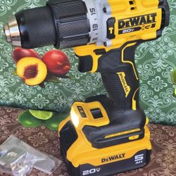 DEWALT
20V Compact Cordless 1/2 in. Hammer Drill with high capacity 5.0AH battery 