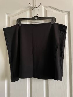Black skirt