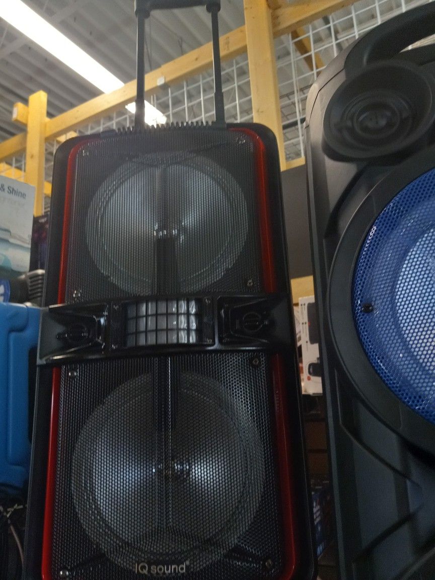 BLUETOOTH RECHARGEABLE SPEAKER 🔊 WITH EXTRA BASS AND MICROPHONE 🎤 👌