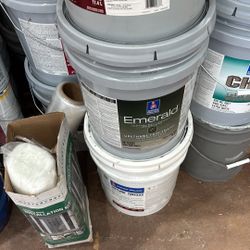 Paint 5 Gallons Bucket 