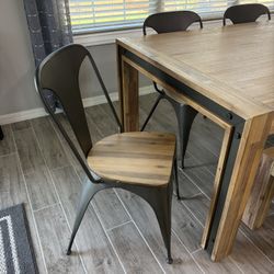 Dining Table Set