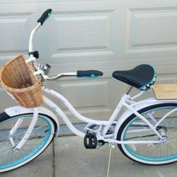 Schwinn Classic Style Beach Cruiser Bike Destiny With White Wall Tires Basket Deck