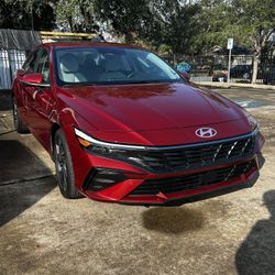 2024 Hyundai Elantra