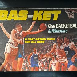 Vintage 1969 Cadaco Basketball Game 