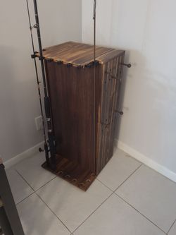 Rotating fishing gear organizer