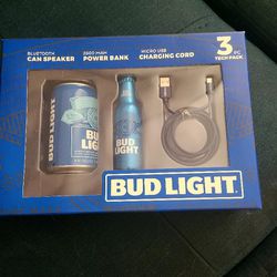 bud light tech gift set 