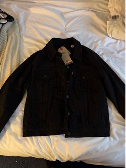 Levi’s (S) Black Denim Jacket