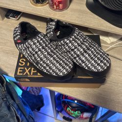 TNF Studded Traction Mule