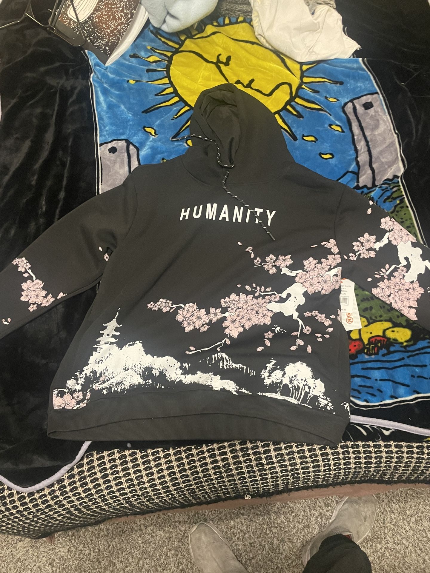 RGSTR Tokyo ‘HUMANITY’ Hoodie (M)