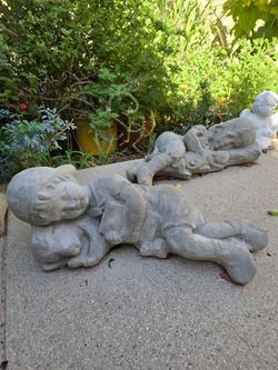 Boy & Girl Garden Statue