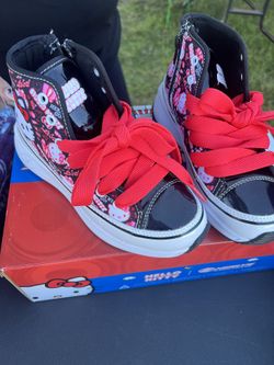 Hello Kitty Shoes