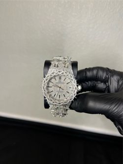 Moissanite Thorn Watch