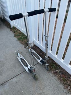 Two Razor scooters for kids