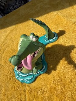 Disney Classics Peter Pan Crocodile Tick Tock Disney Figurine