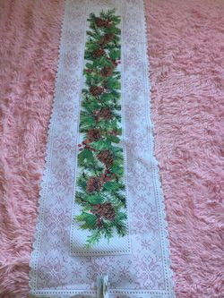 Table runner