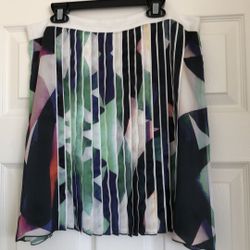 Emporio Armani. Mini, Plated Skirt. Made In Italy. Size 8.