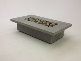 Concrete fire pit