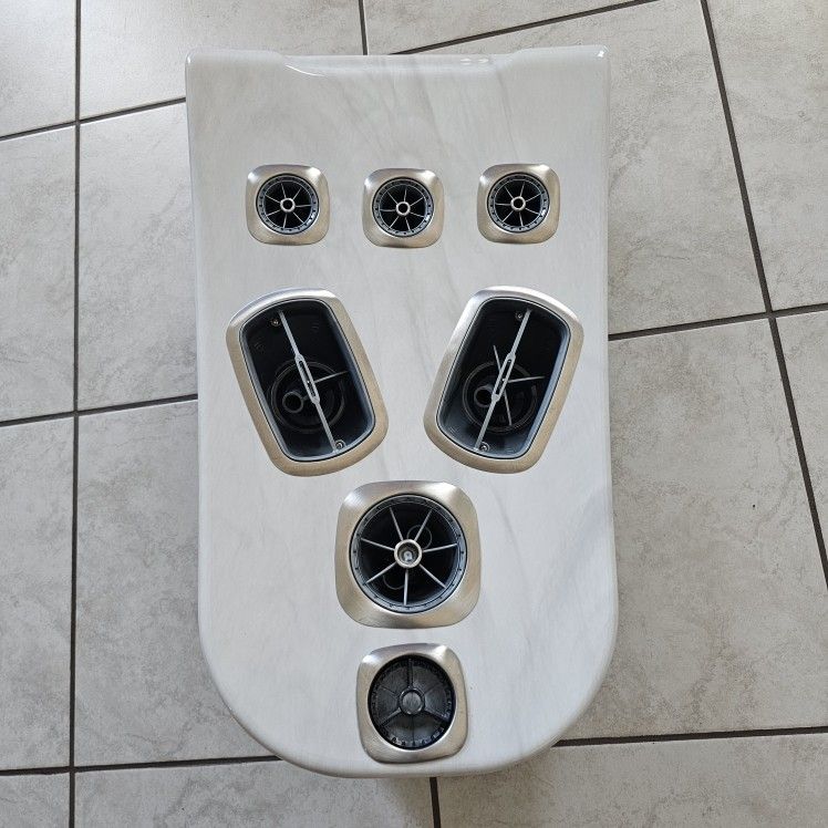 LIKE NEW Bullfrog Spas Platinum & Brushed Stainless Steel 217 Versa 50 GPM JetPak