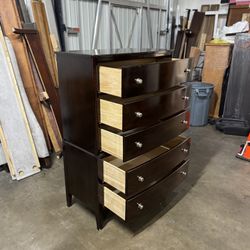 Dresser $160
