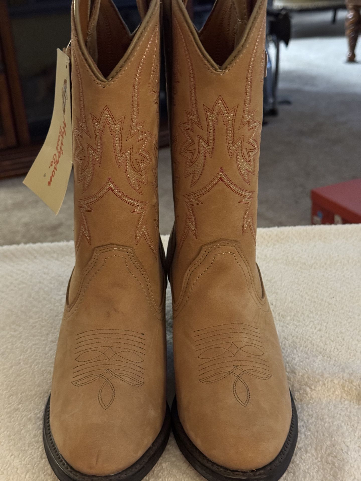 New Women’s Tan Western Boots 8 M