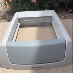 Automatic Litter box 