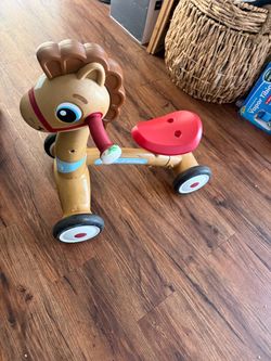 Radio Flyer Lion Toddler Tricycle Ride-On