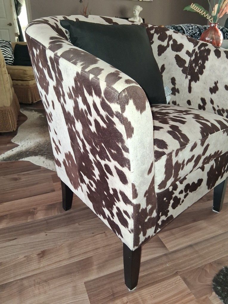 Cow Print Single Couch