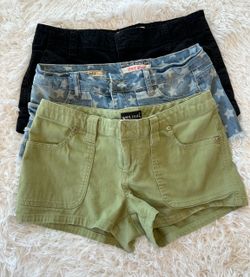 Women’s Shorts Bundle Size 5