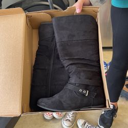 Girls boots